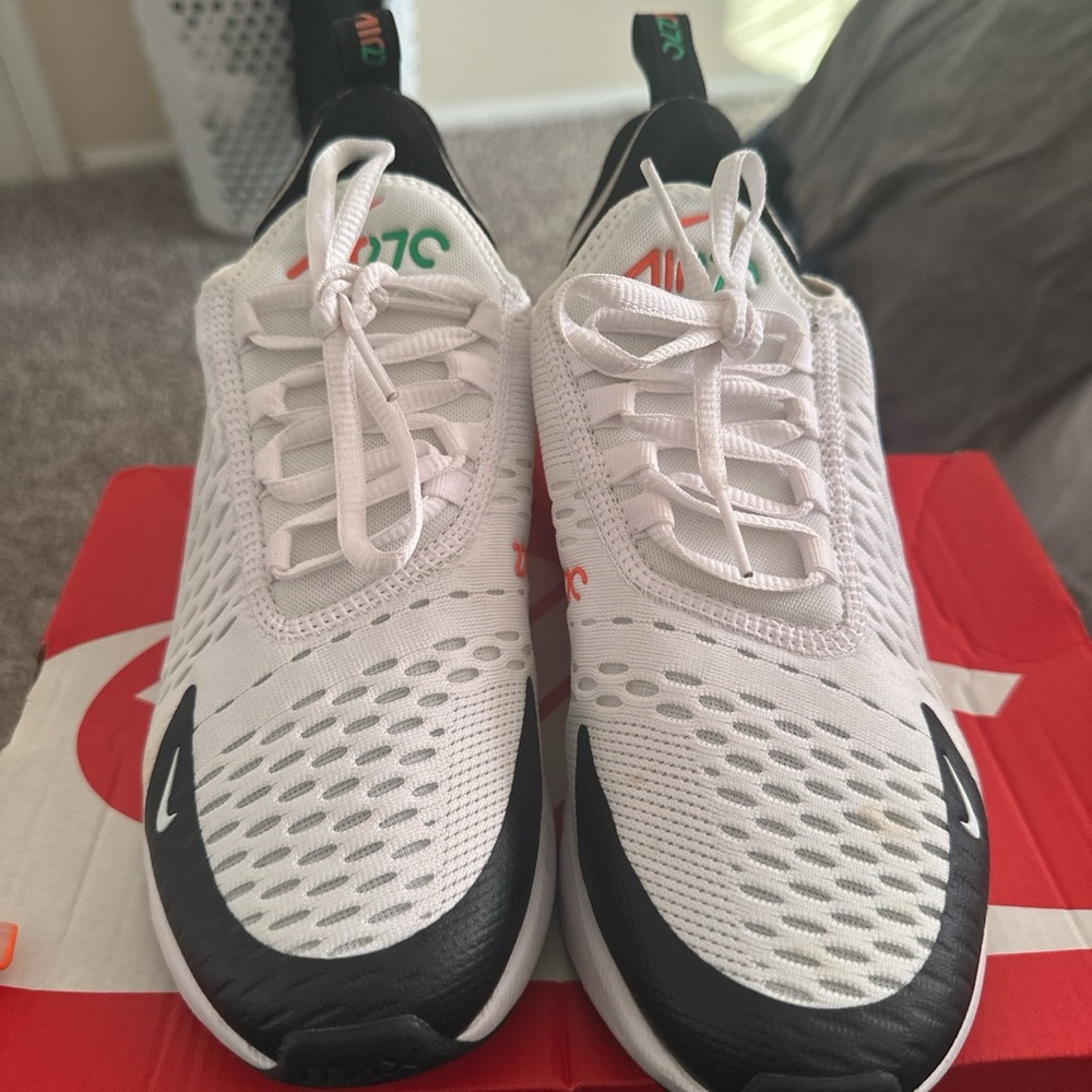 Nike AirMax 270 (GS)